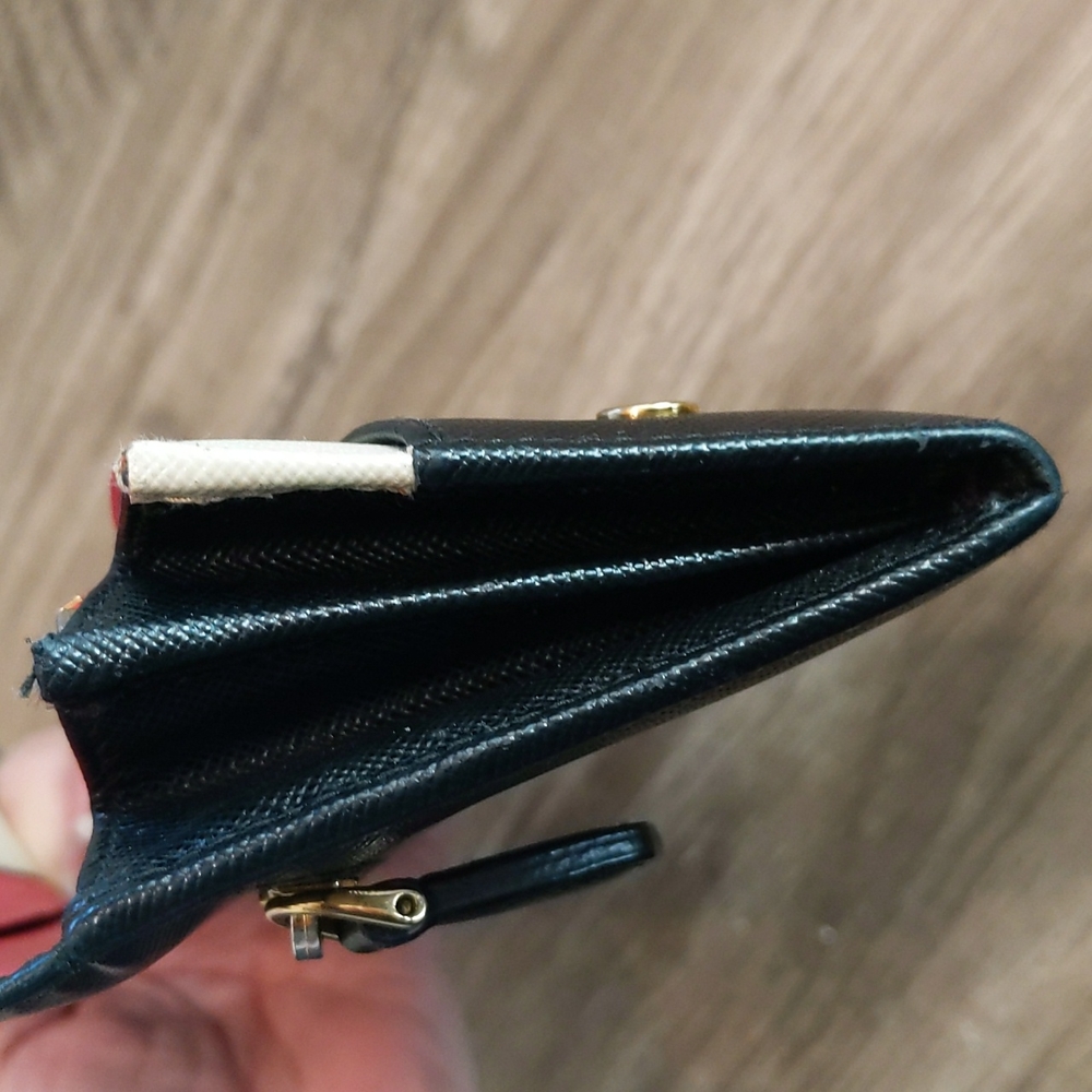 Prada wallet - Picture 9 of 16